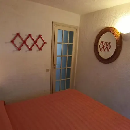 Villino Marzellinu Belvedere Semesterbostad Cala Liberotto